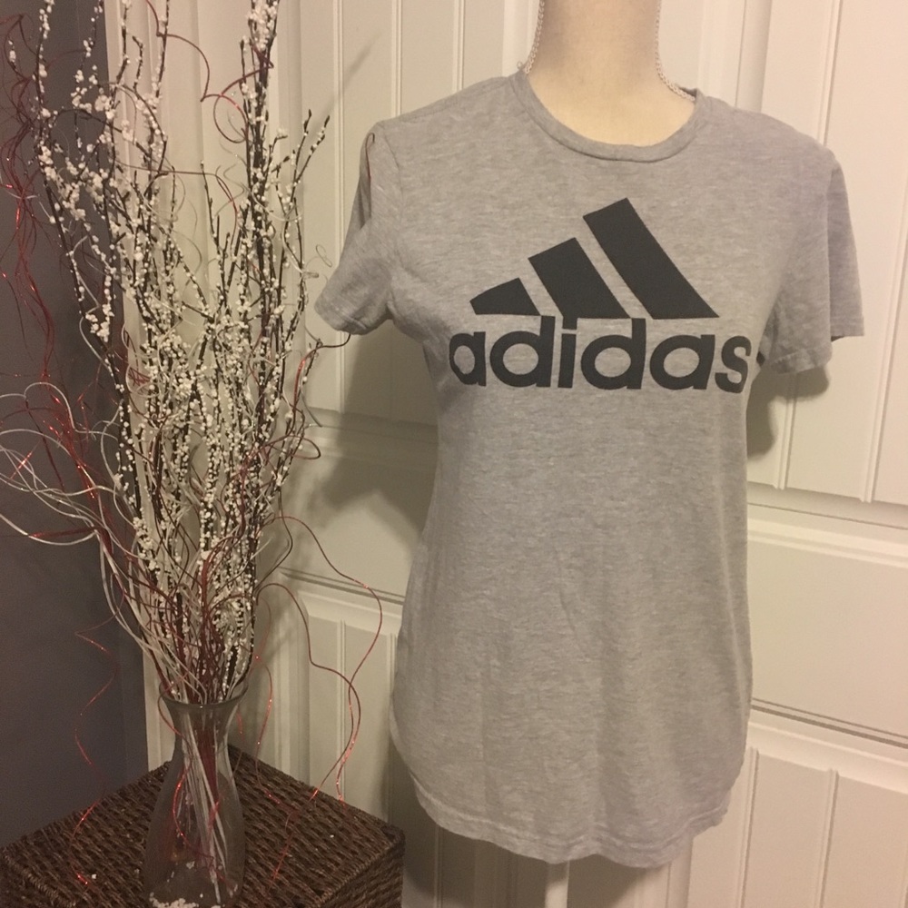 Adidas T-Shirt